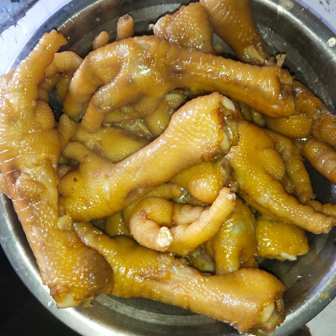 酥到掉牙的卤鸡爪