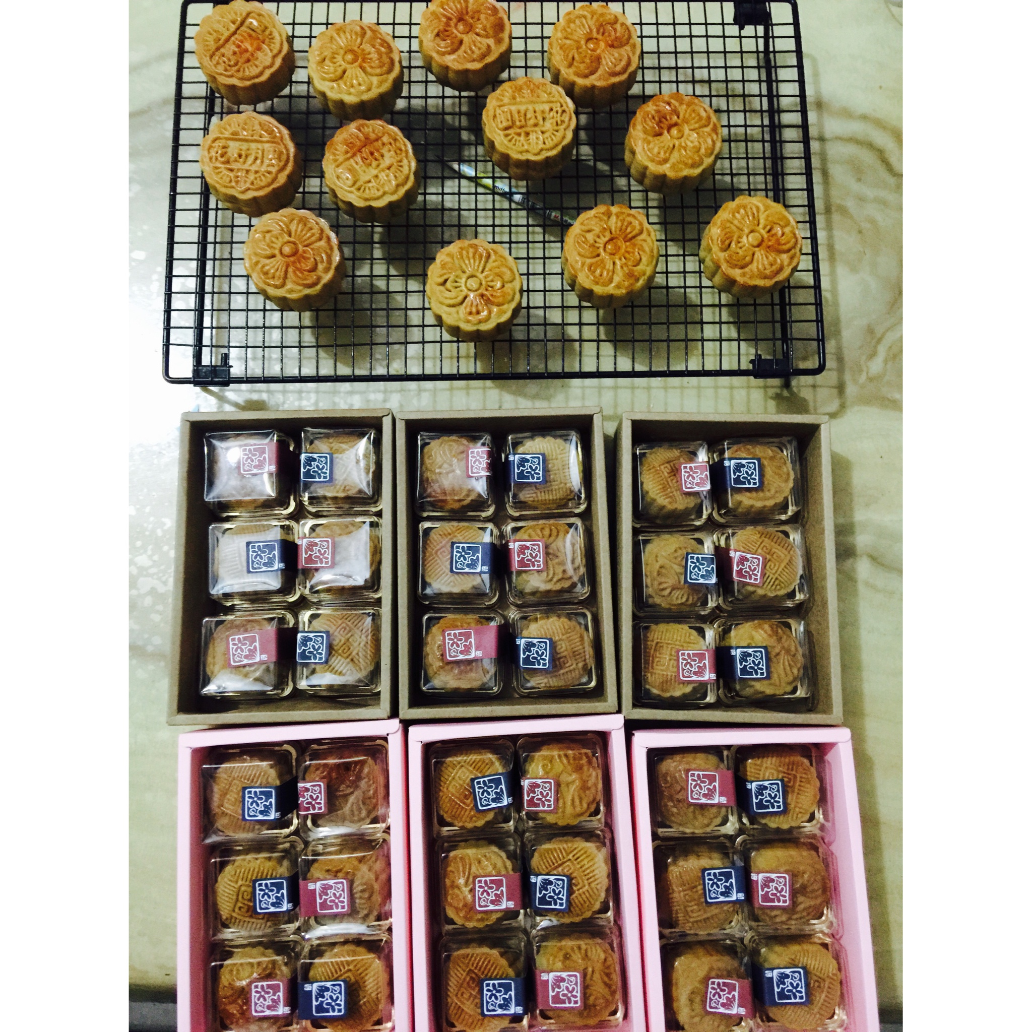 广式月饼—蛋黄莲蓉月饼