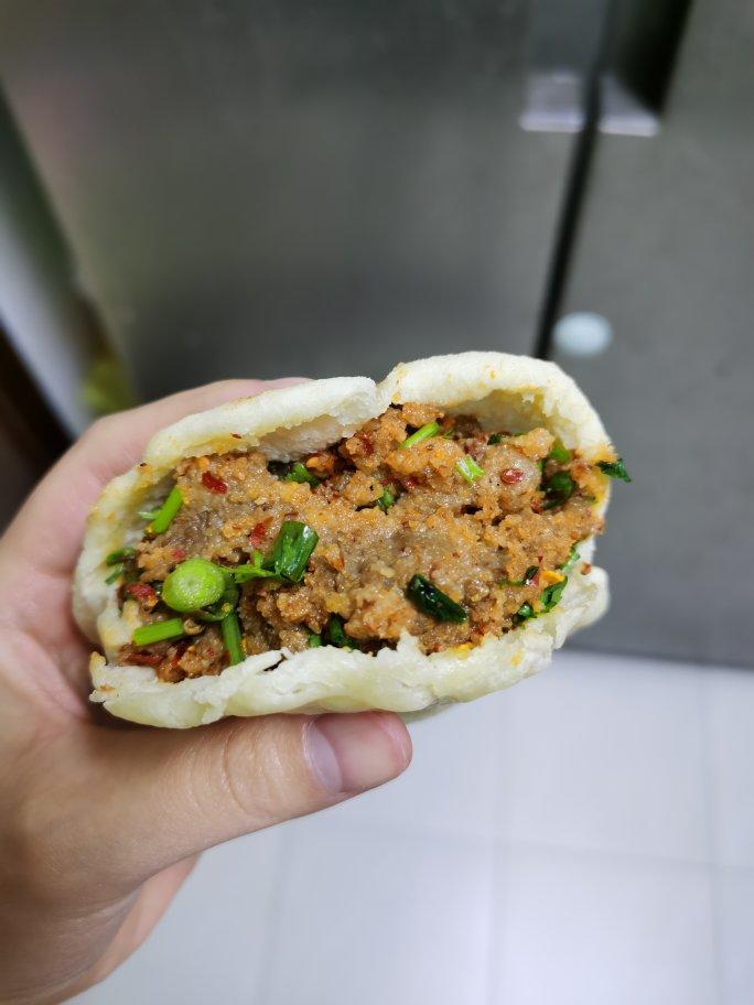 运气爆棚做的乐山小吃—粉蒸牛肉夹饼