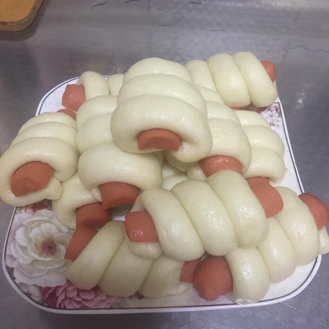 灿烂童柳做的快手火腿卷～一次发酵