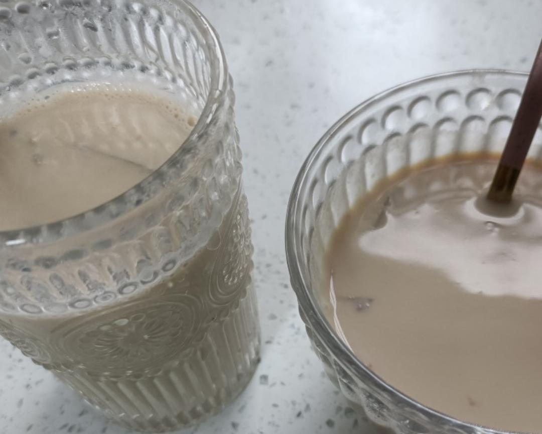 暖胃红糖姜丝奶茶