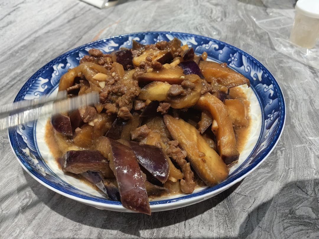 减脂牛肉炒吸油茄子（简称：牛肉炒茄子）的做法