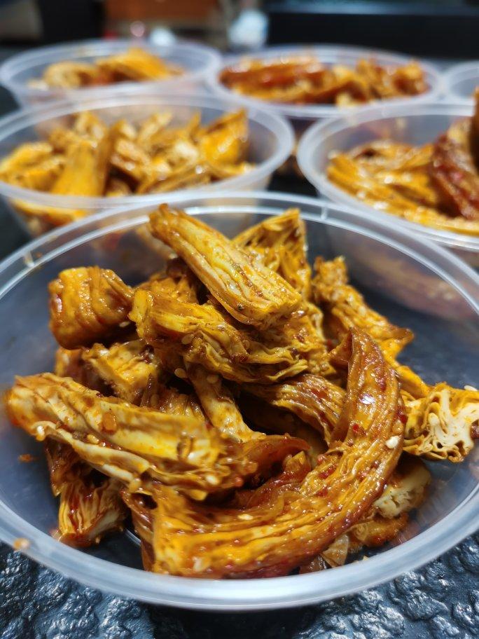 腐竹辣条^_^荷马私厨