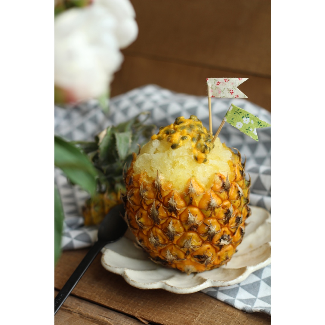 百香果菠萝刨冰 Pineapple&Passion fruit Ice