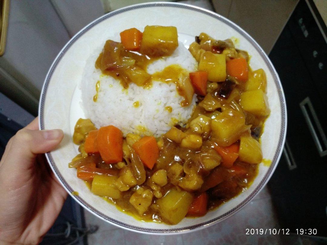 咖喱鸡肉饭