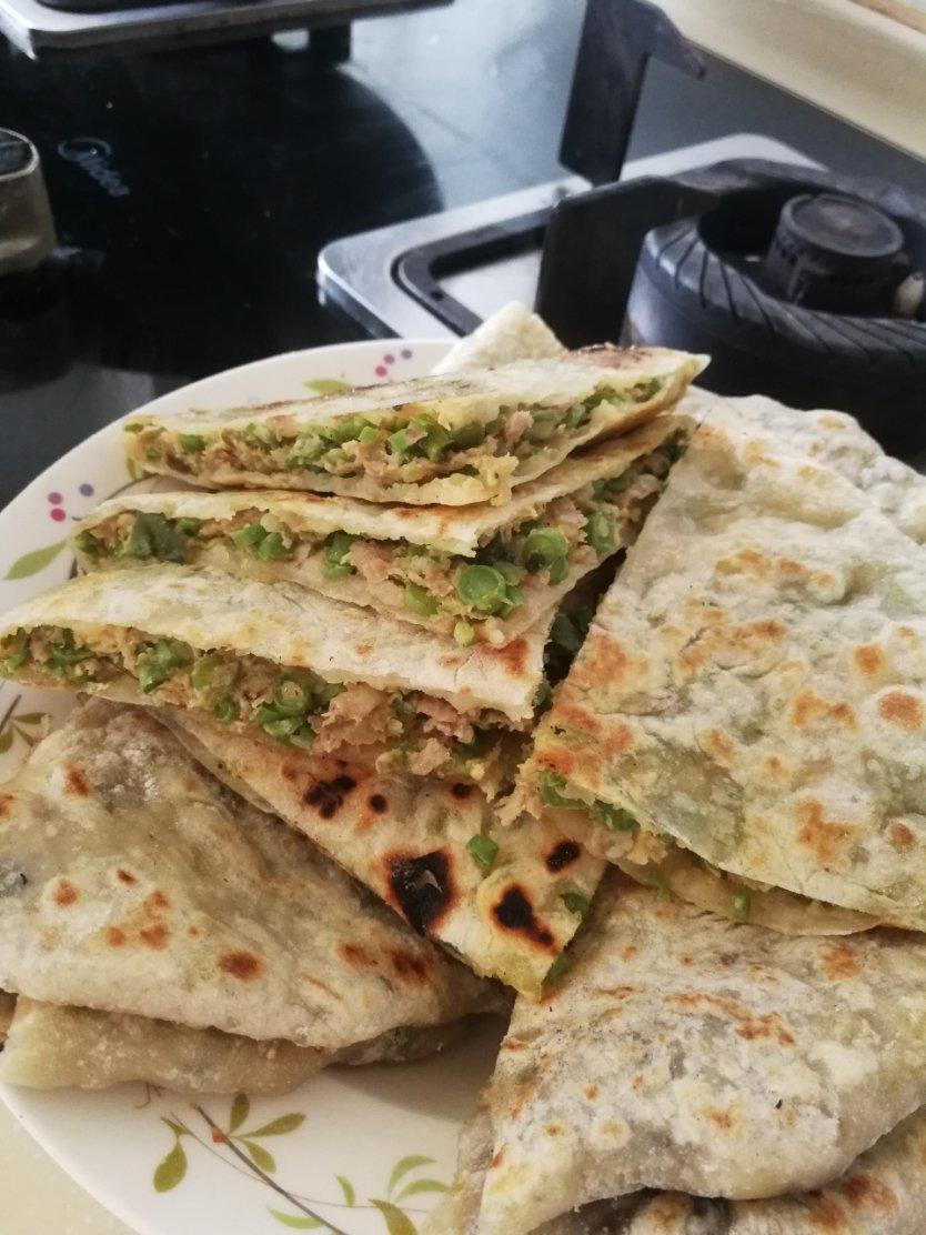 春暖花开-243做的麻城特产----火烧粑,馅饼