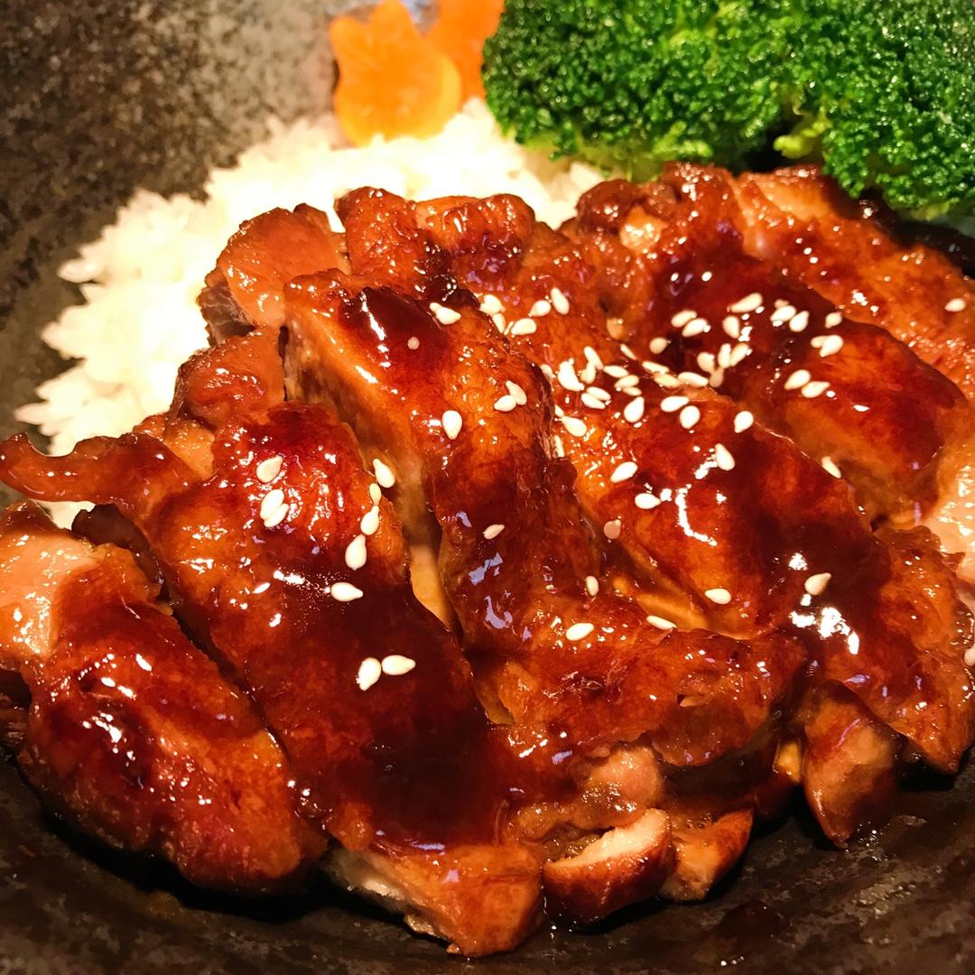 照烧鸡腿饭
