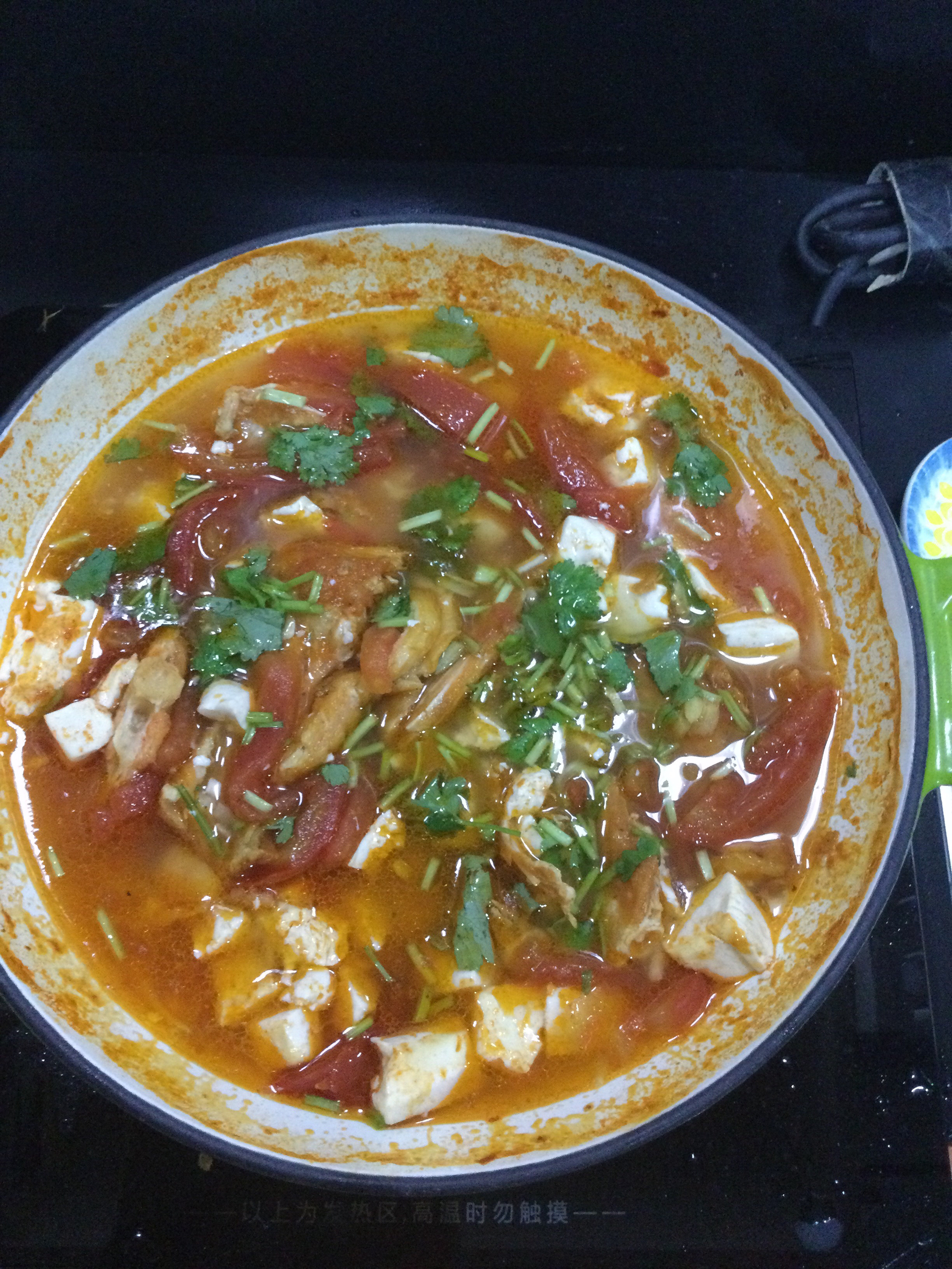 三文鱼头番茄豆腐汤