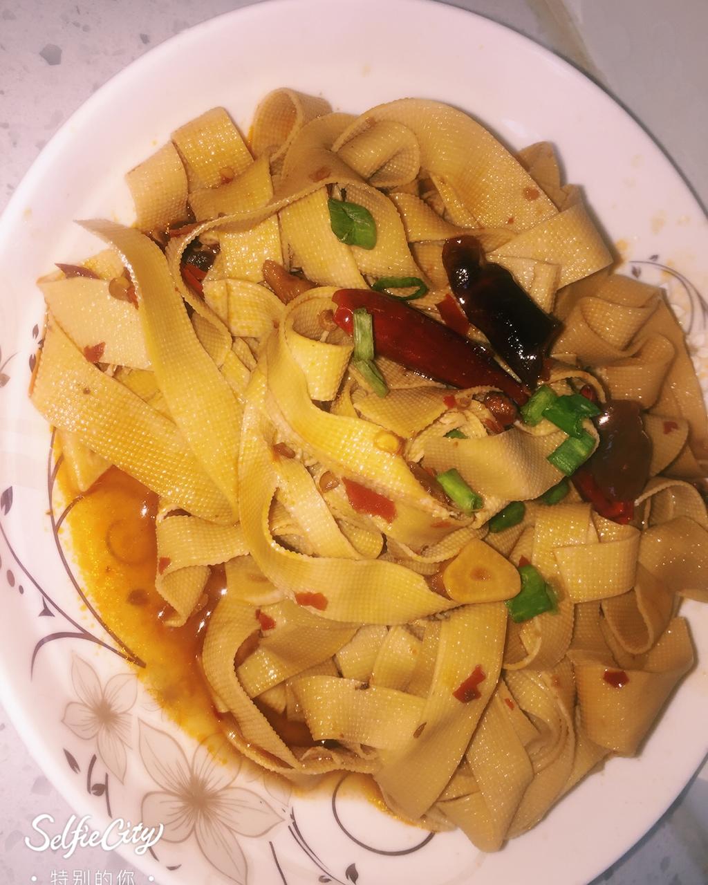 香辣过瘾水煮千张