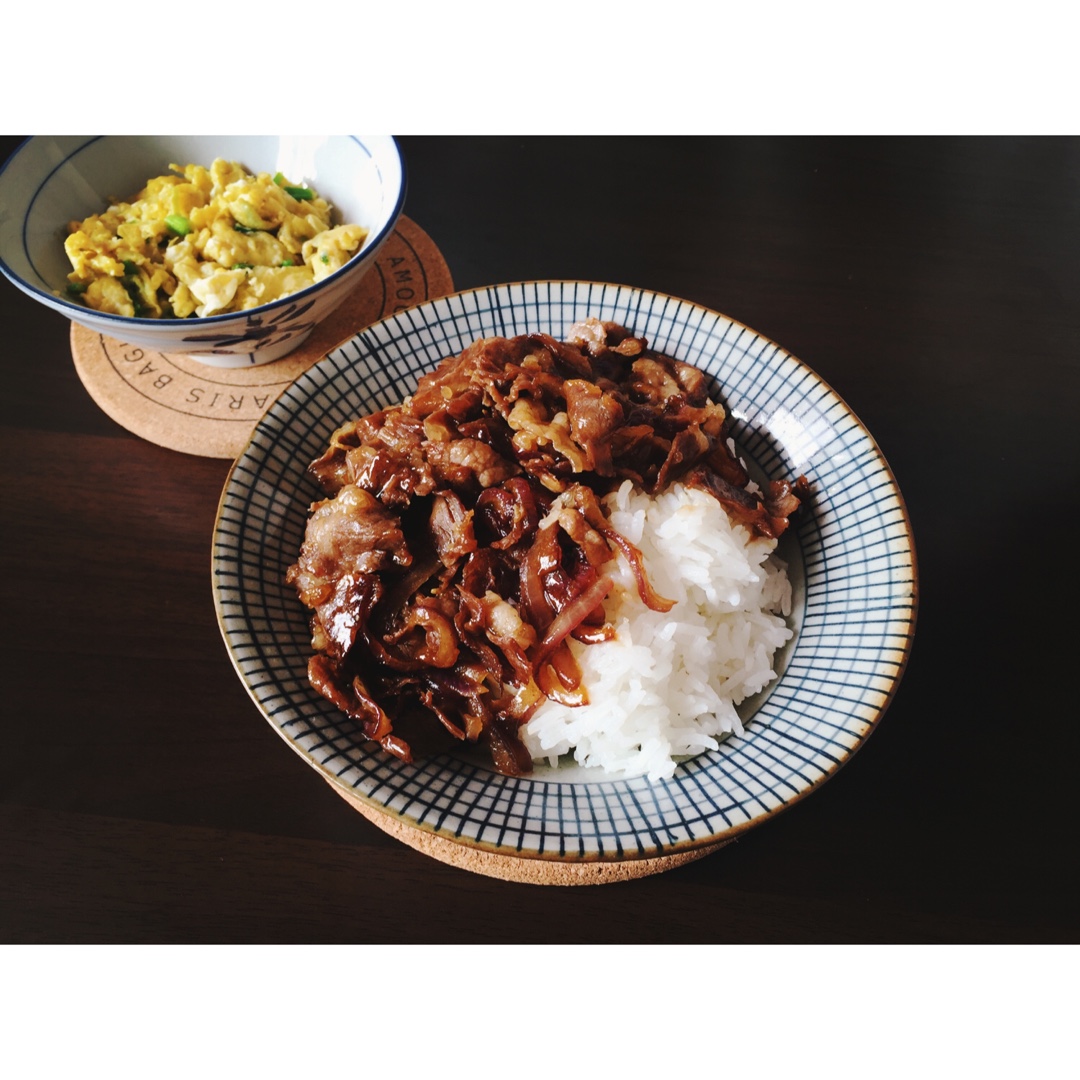 肥牛饭