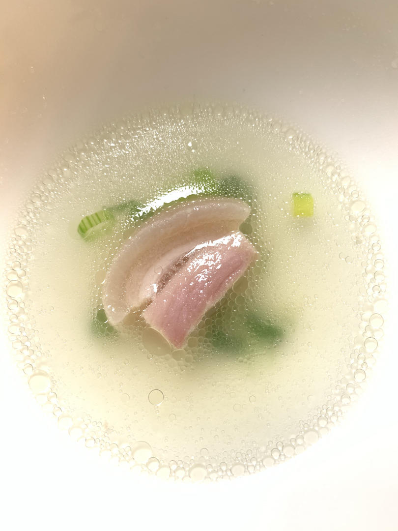 鲜掉眉毛的上海腌笃鲜