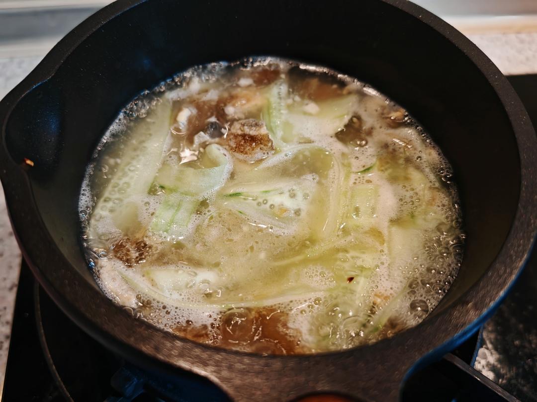 黄瓜皮蛋汤