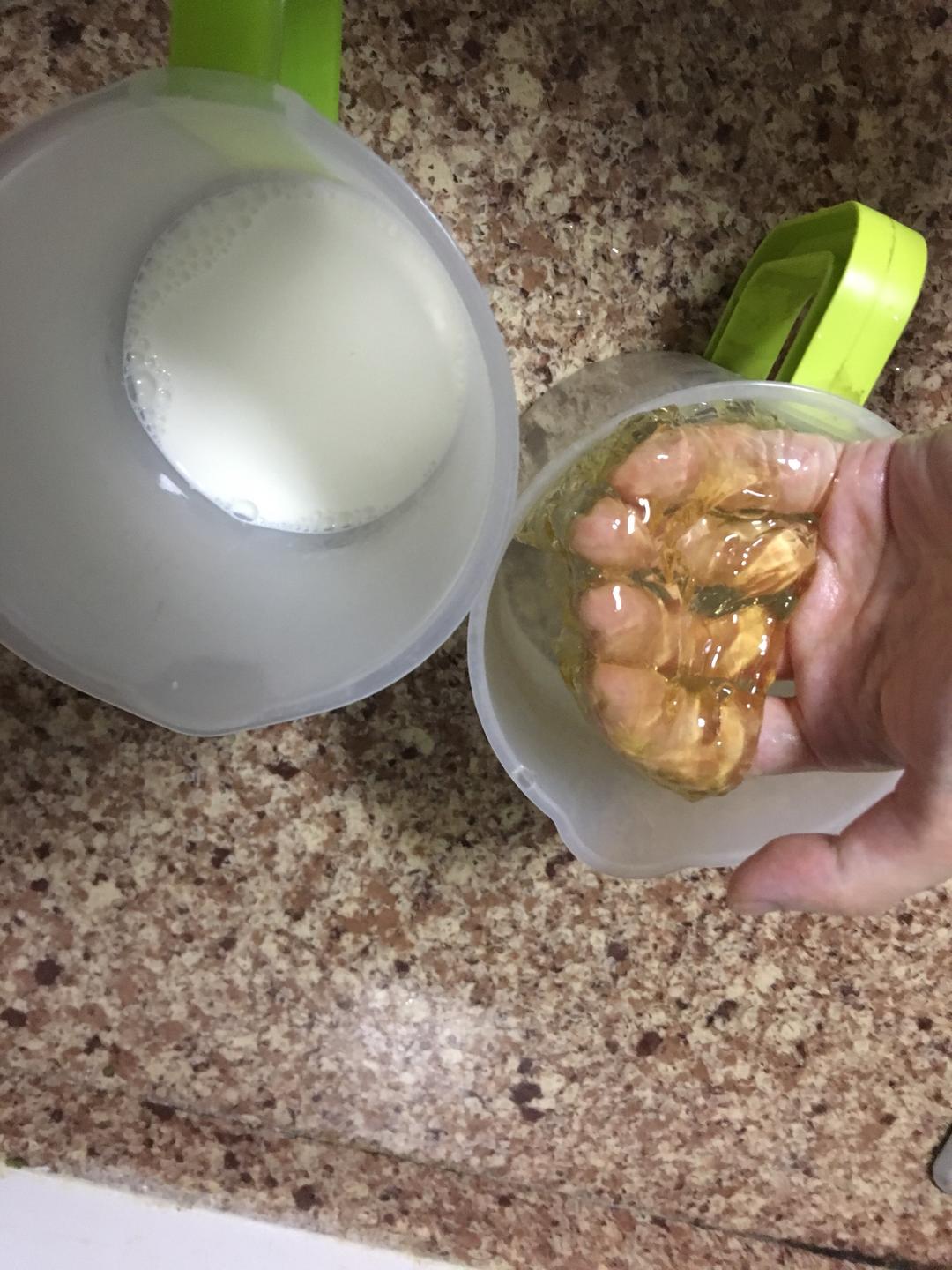 纯奶手撕吐司的做法 步骤1