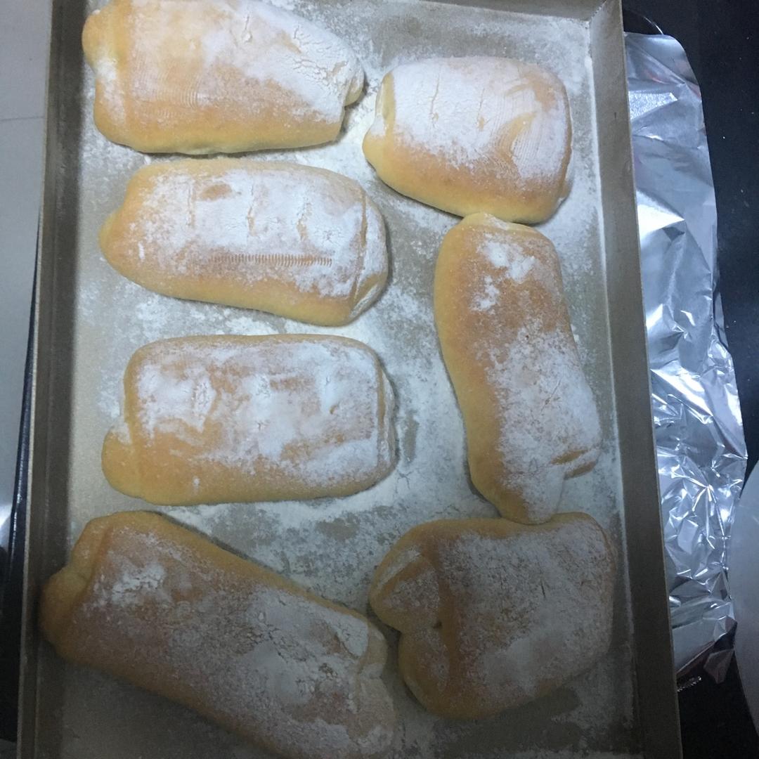 软到不知所措的牛奶卷