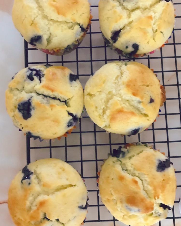 烘培•经典蓝莓玛芬纸杯蛋糕 好味道 做法简单（德国食材版）