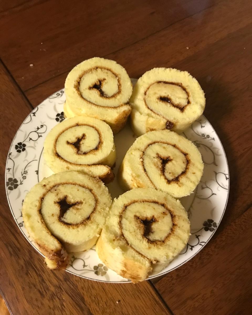 《Tinrry下午茶》教你做基础原味蛋糕卷