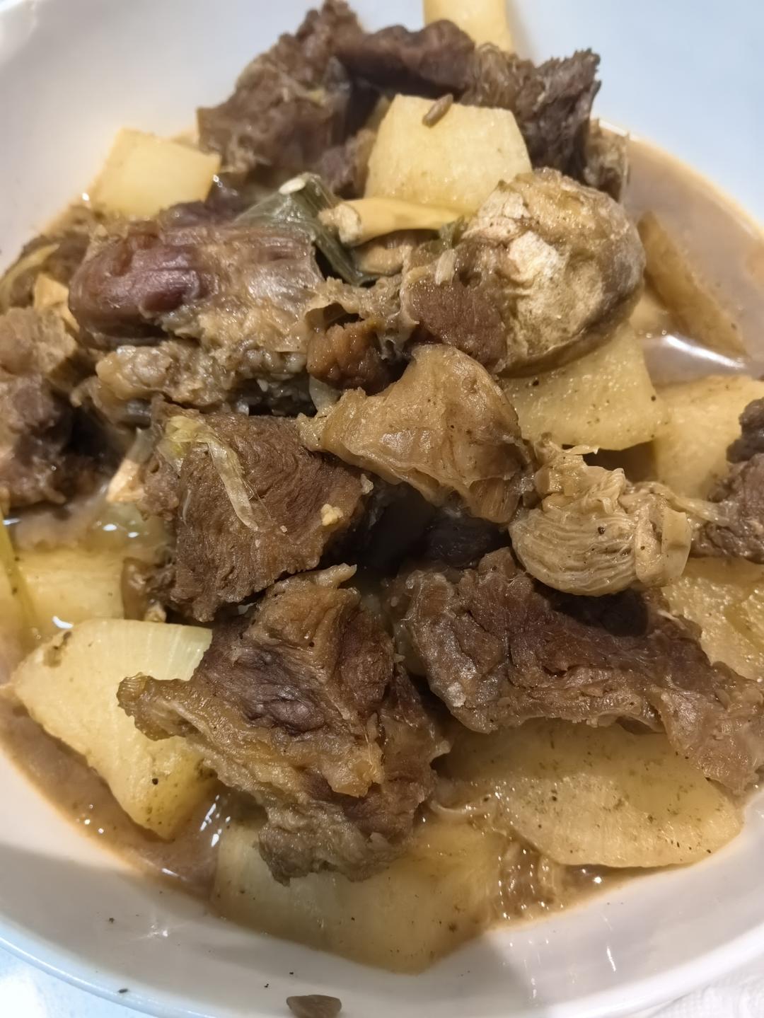 超简单的炖牛肉