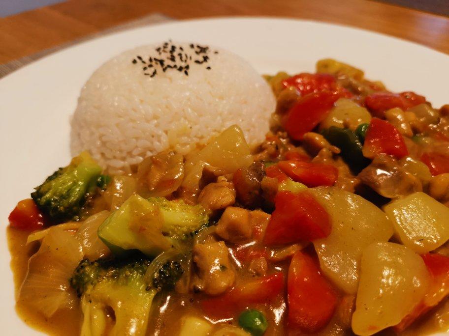 咖喱鸡肉饭