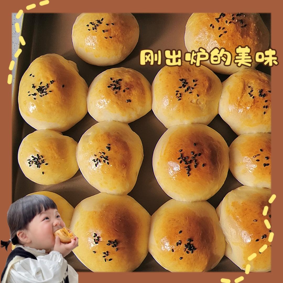 超软牛奶餐包，此配方超软不甜易出膜，放一礼拜不变硬