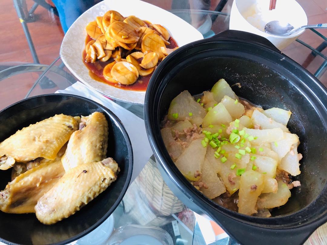 干贝肉末冬瓜煲