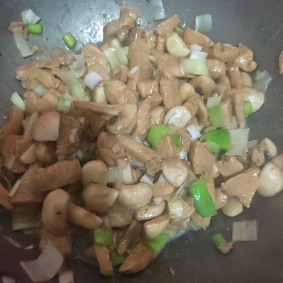口蘑鸡胸肉