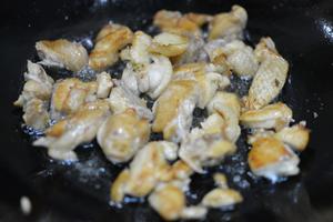 紫苏煎焗鸡的做法 步骤4