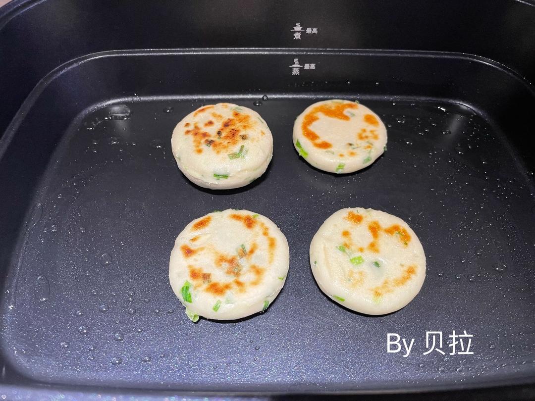 葱油小饼，1饼4吃的做法 步骤13