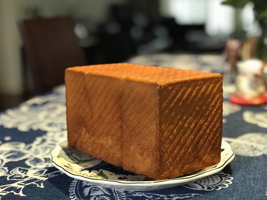 大名鼎鼎的吐司——妃娟100%中种北海道牛奶吐司