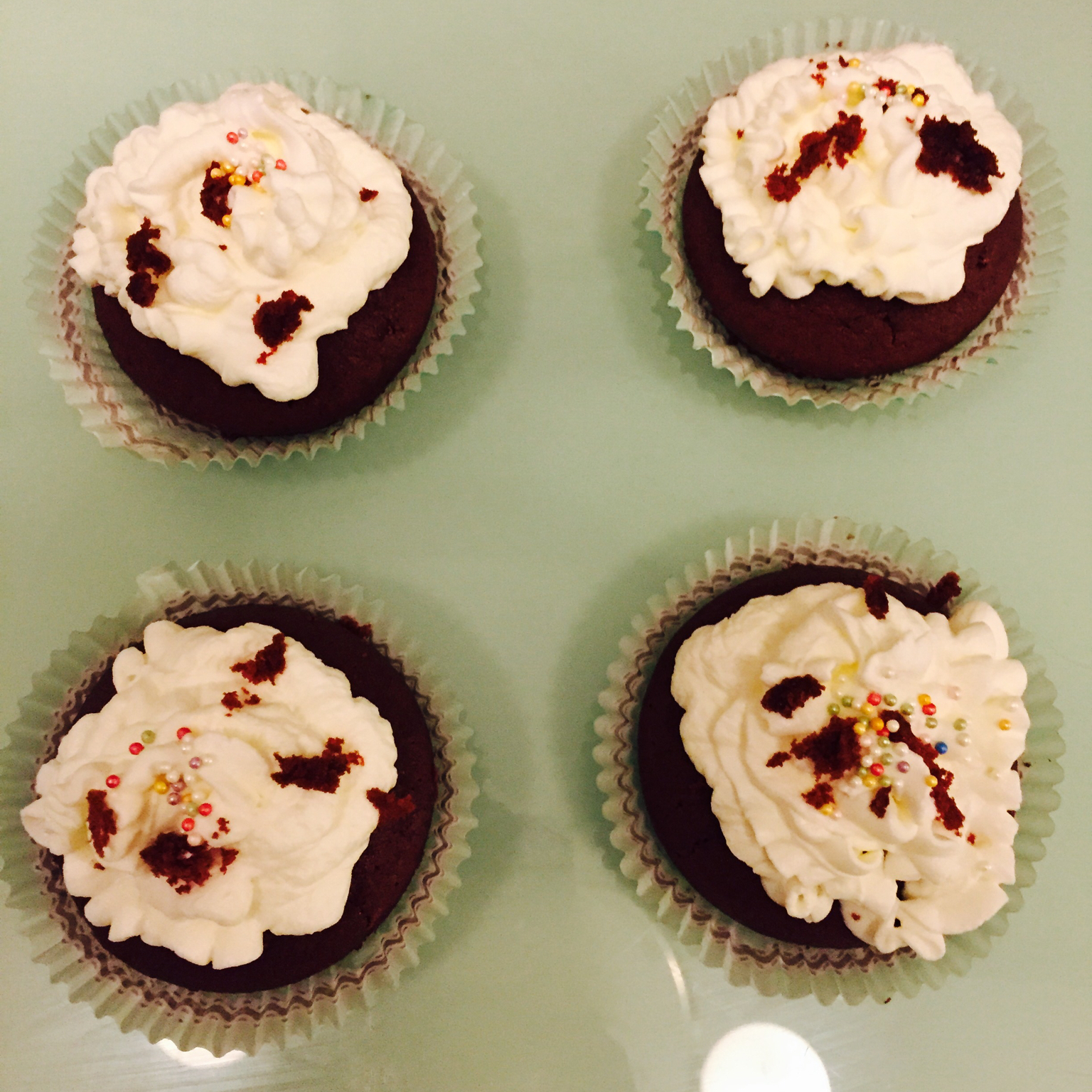 传统红丝绒杯子蛋糕（极软无泡打粉）Red velvet cupcake
