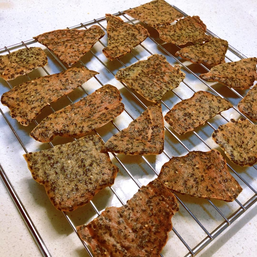 芝麻薄脆蛋白饼干