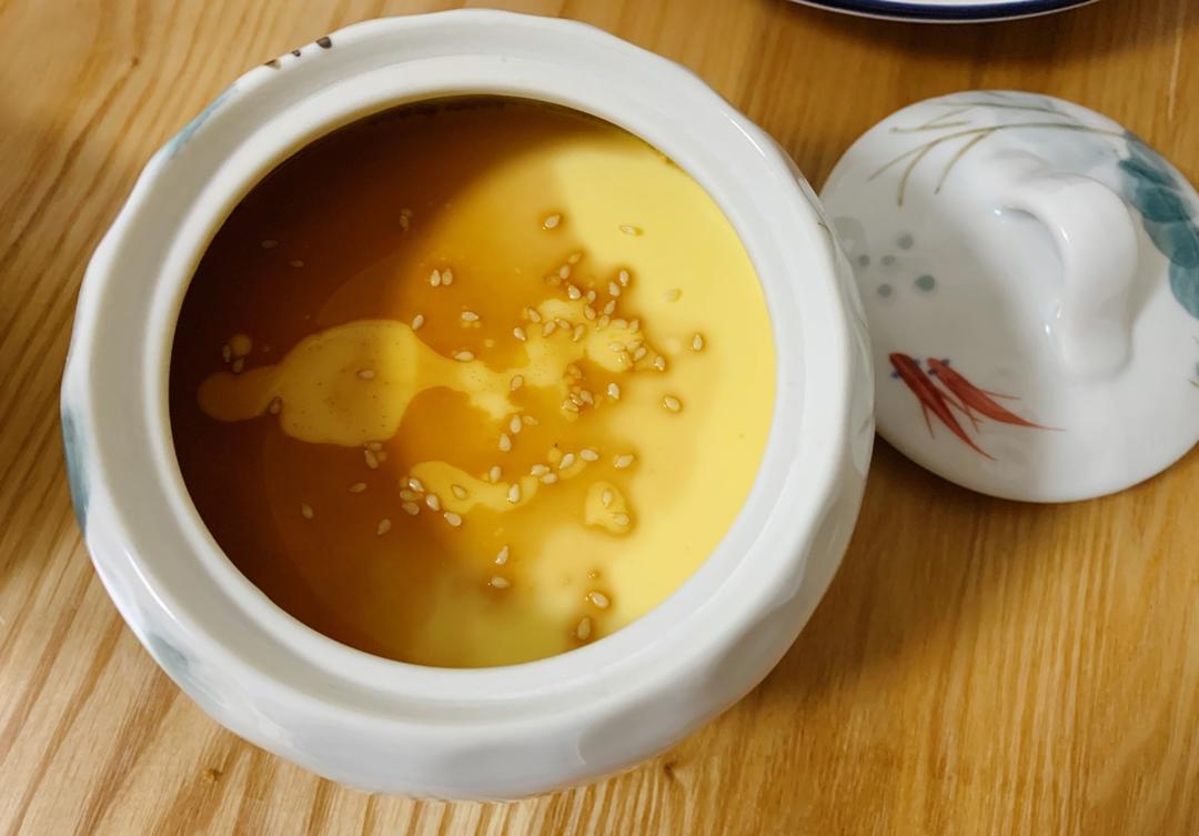 滑嫩嫩的蒸蛋羹