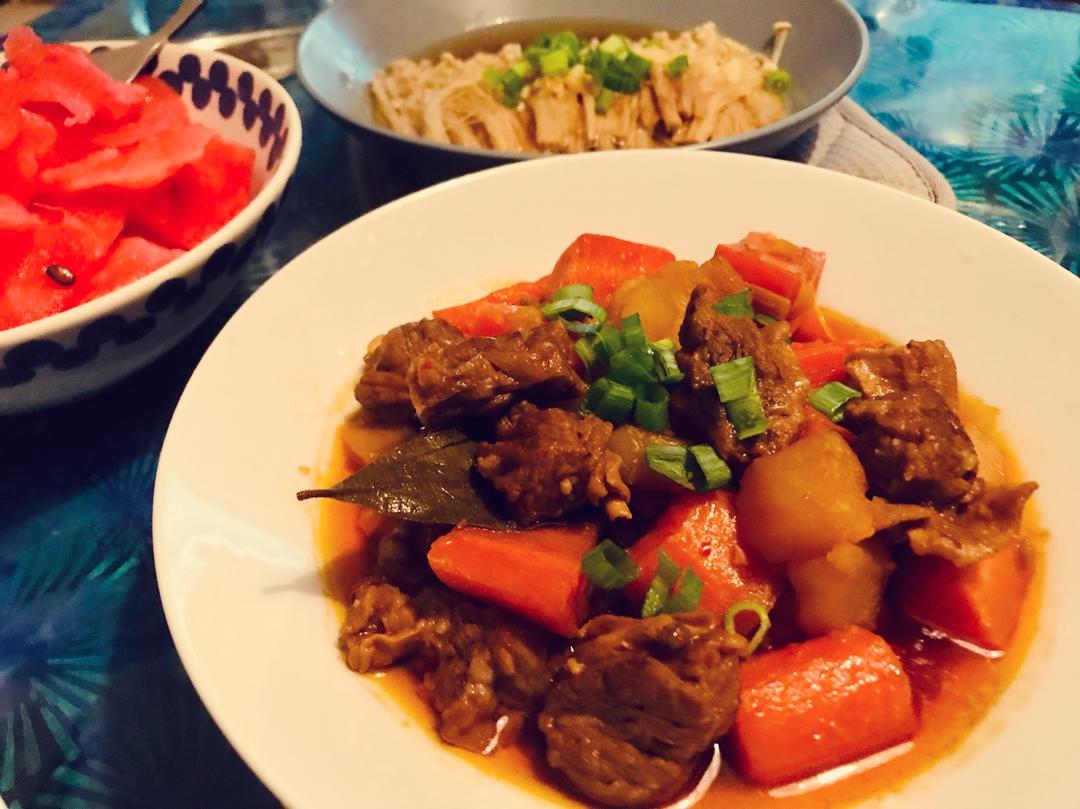 红烧牛肉！川味牛肉！土豆烧牛肉！胡萝卜烧牛肉！