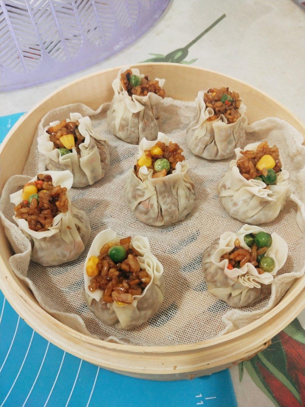 饺子皮咸蛋黄烧麦