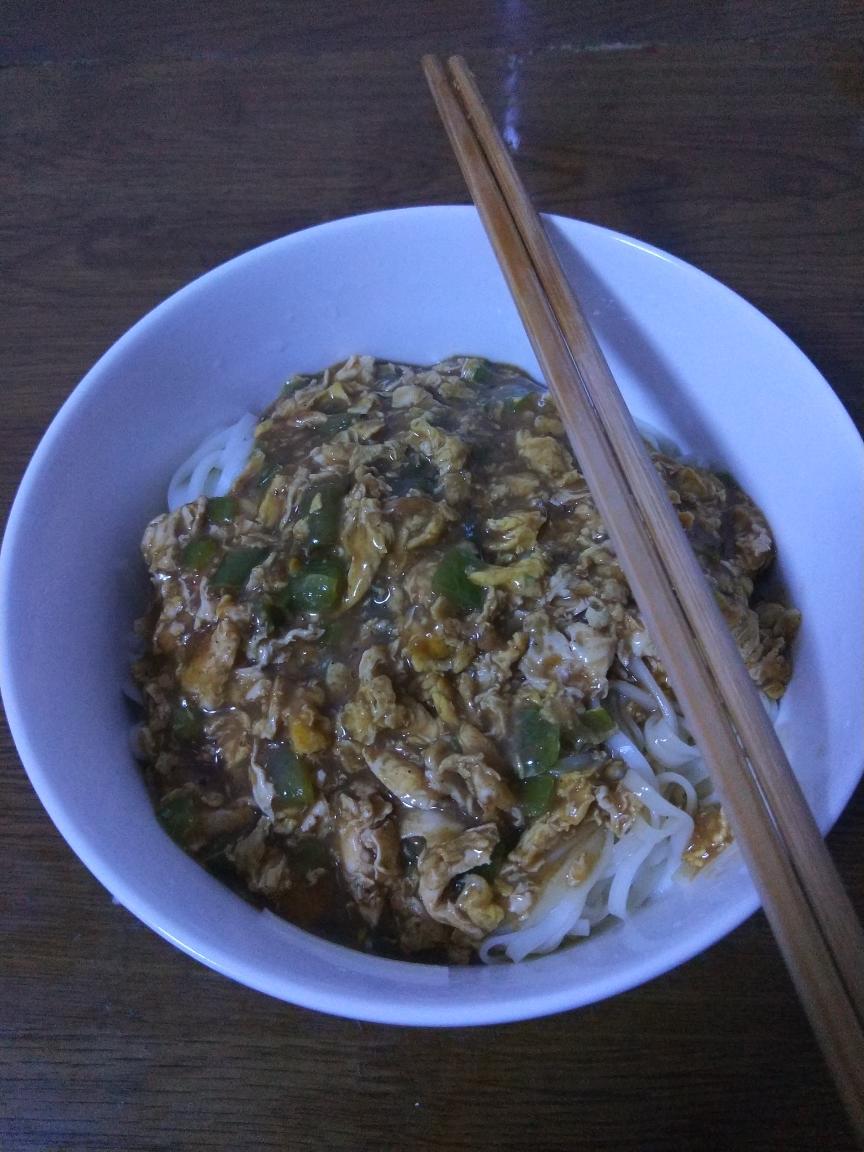 鸡蛋酱打卤面的做法