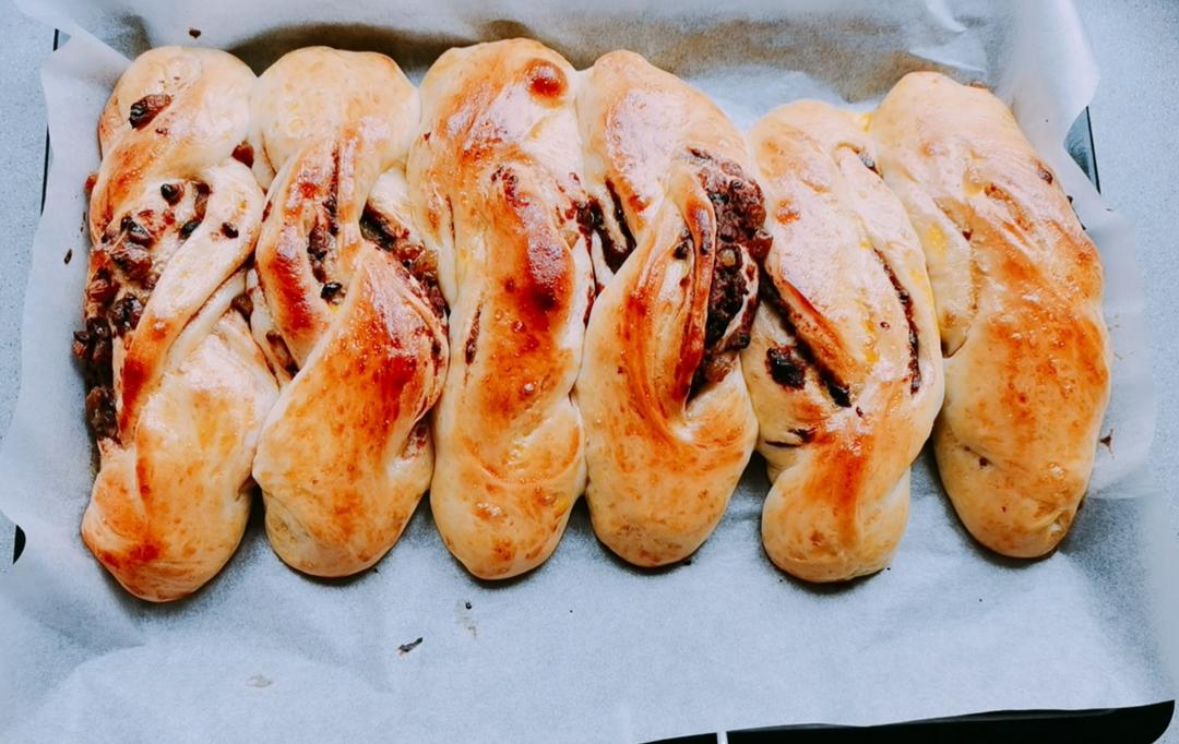 超柔软红豆沙辫子面包