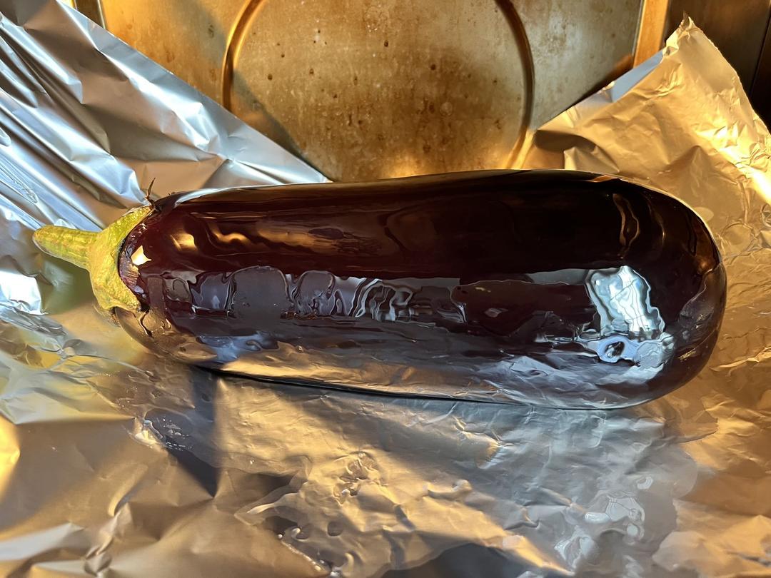 CC招牌菜销魂烤茄子，百吃不厌！