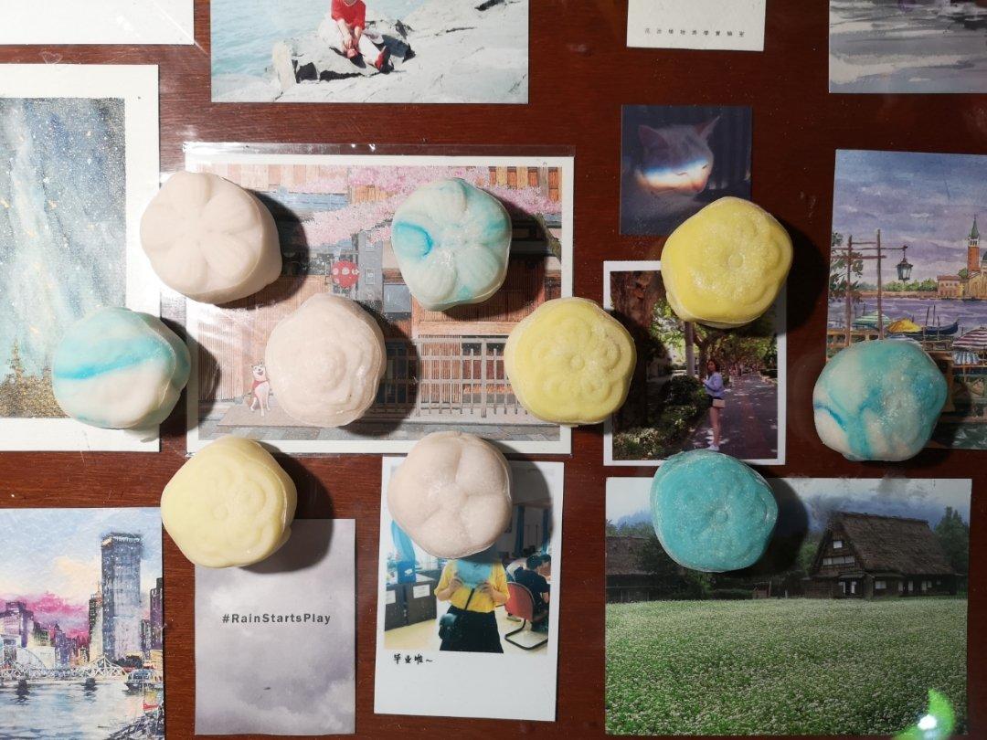 好吃到哭的冰皮月饼（细腻绿豆沙/榴莲）