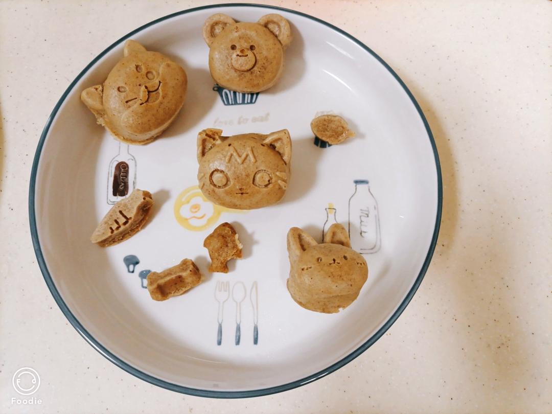 宝宝辅食:苹果红枣蒸糕