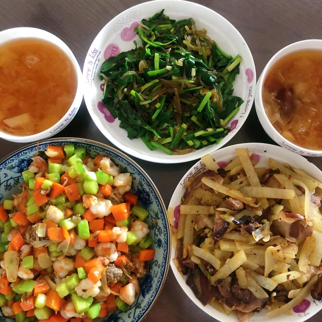 三色炒虾仁
