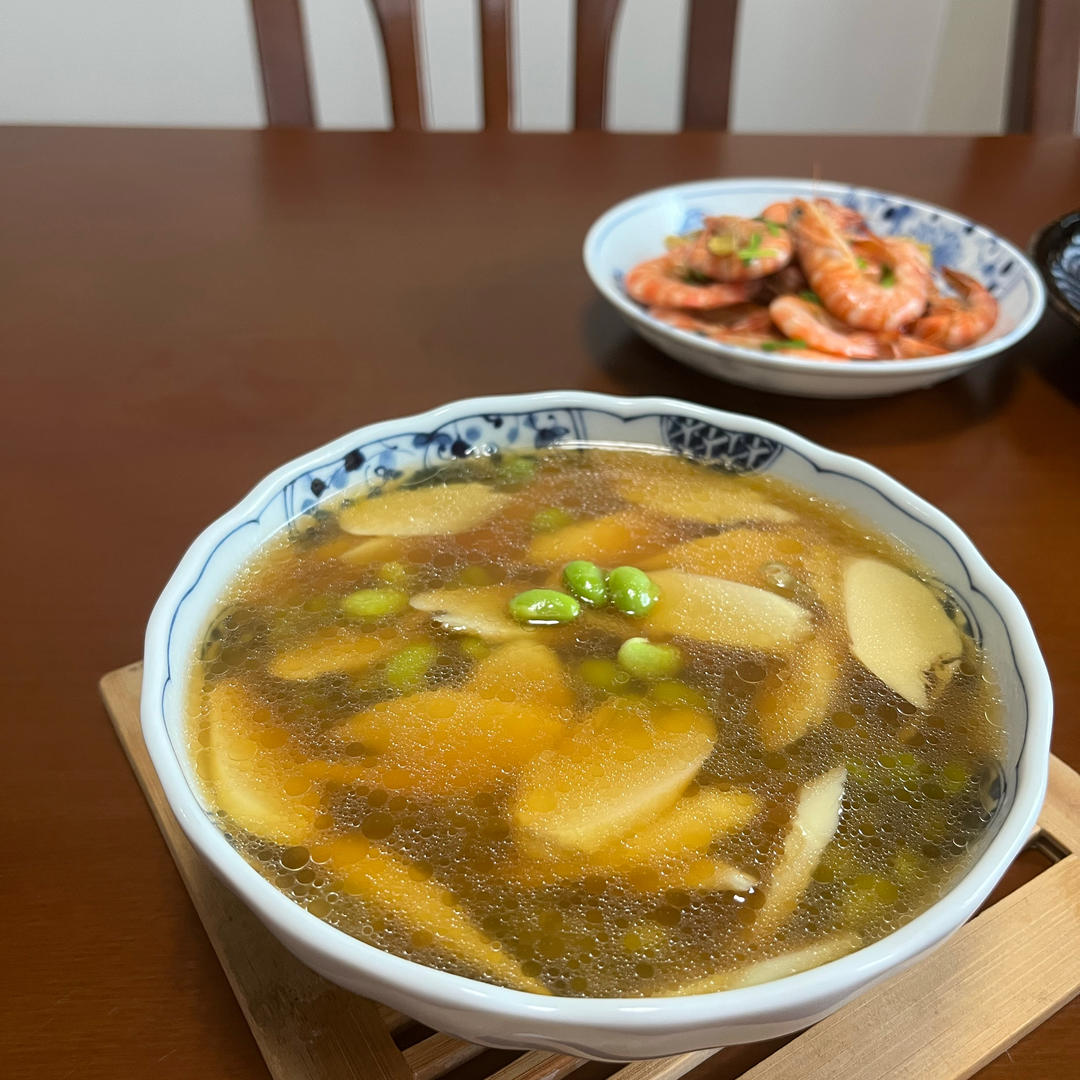 毛豆籽扁笋汤