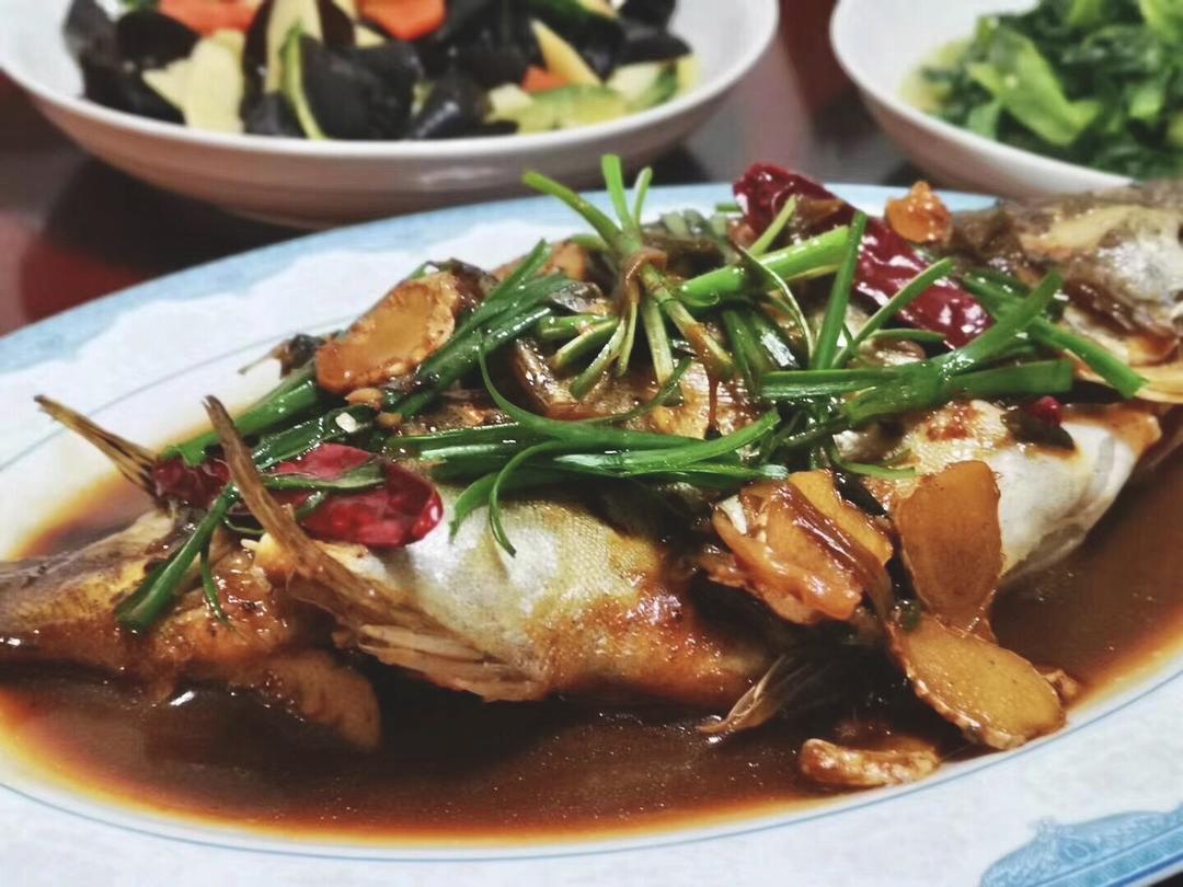 不加水的红烧鱼