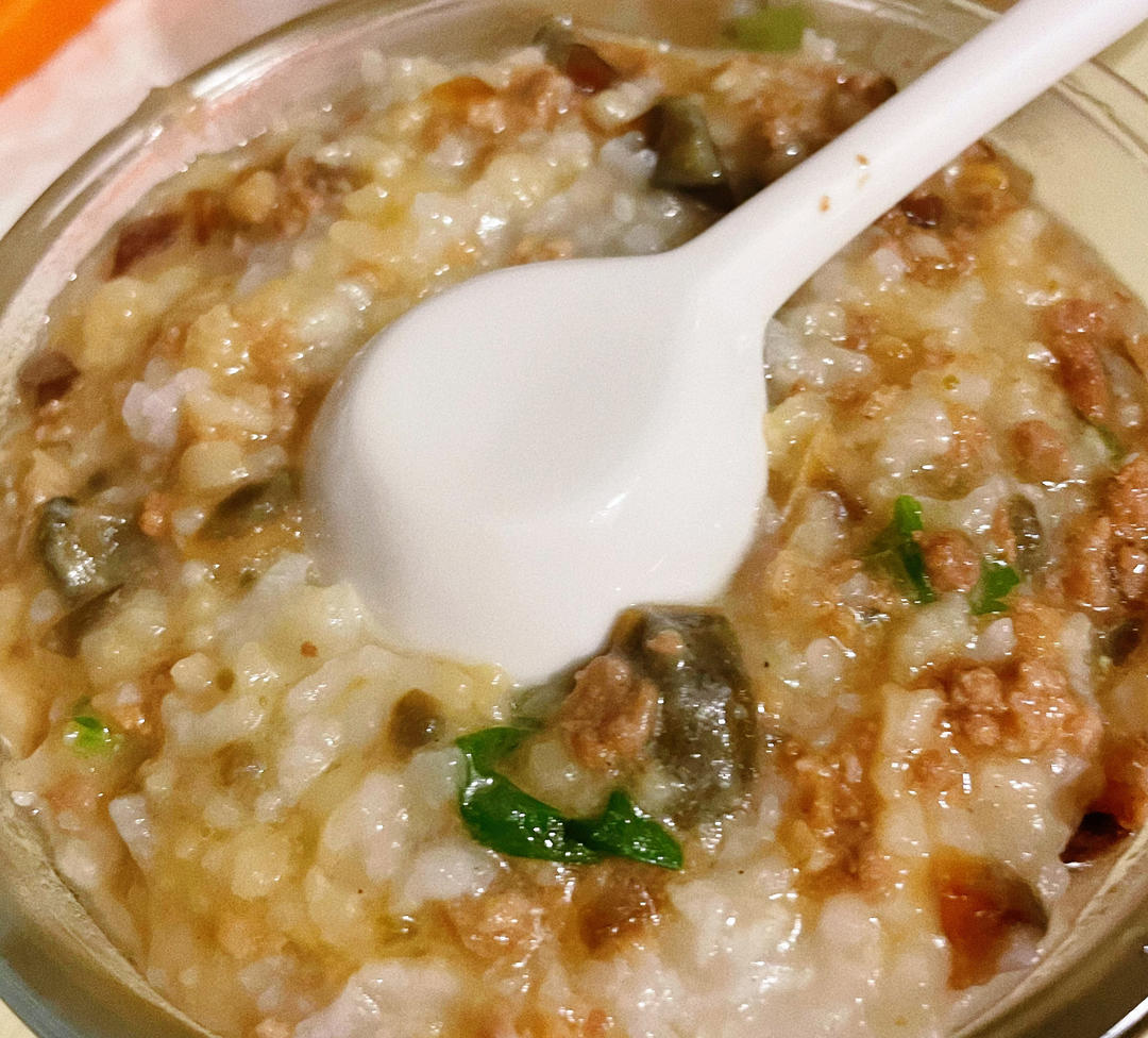 皮蛋瘦肉粥