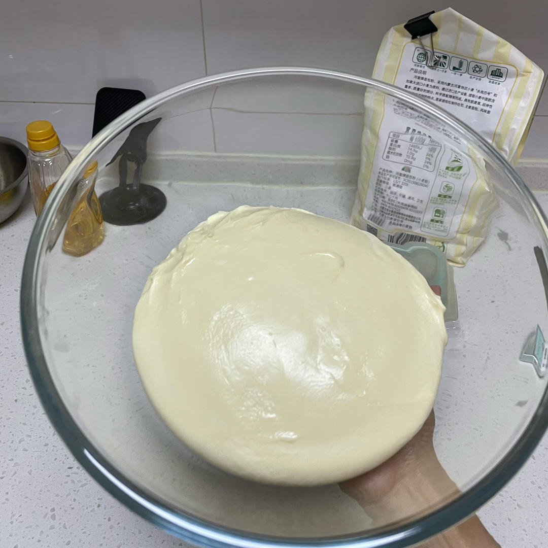 纯奶手撕吐司的做法 步骤1