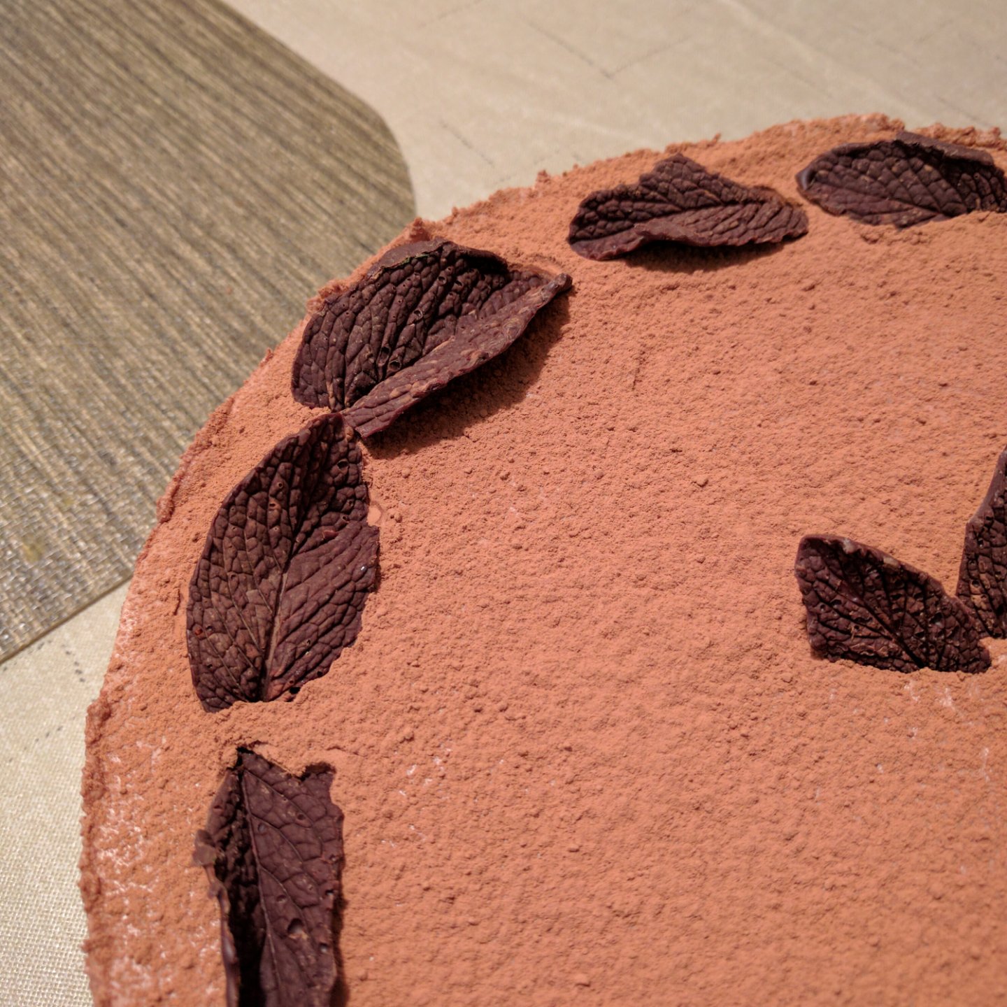 巧克力落叶蛋糕