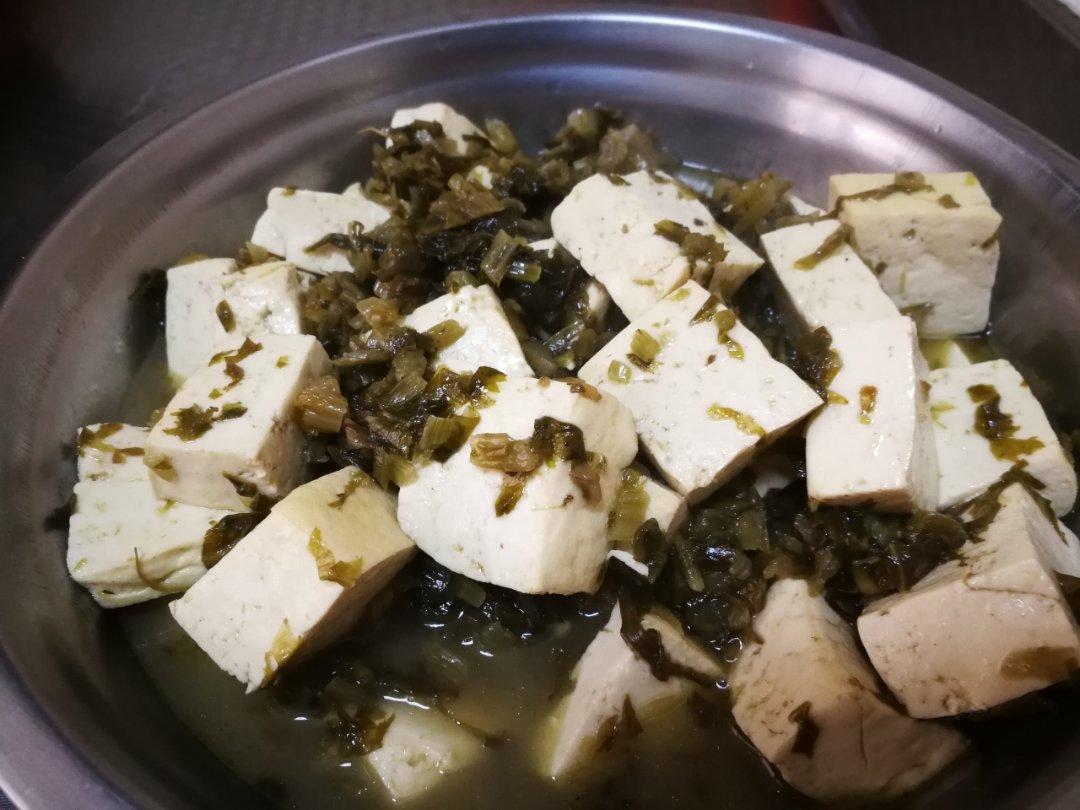 雪菜炖豆腐