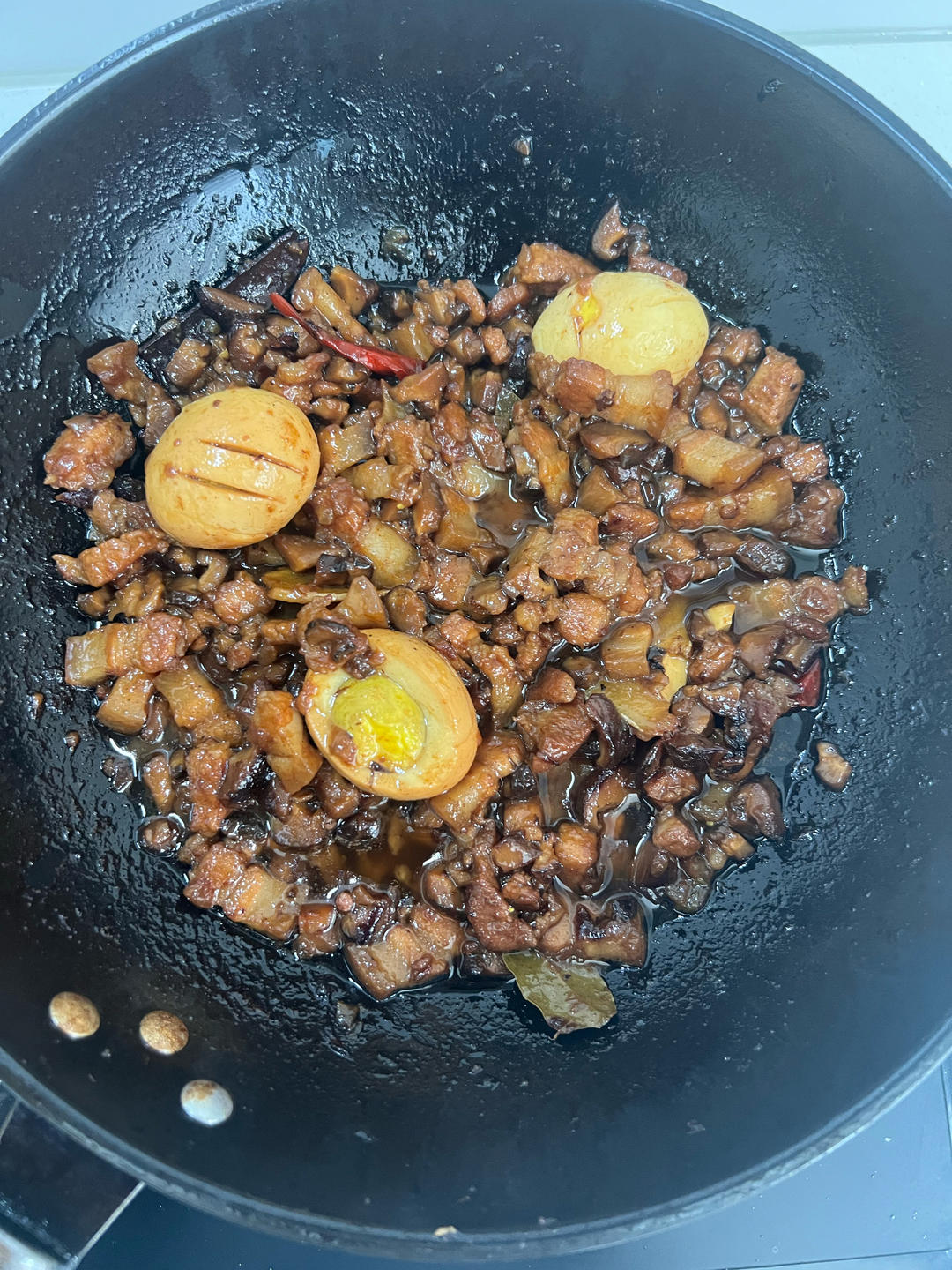好吃到停不下来的卤肉饭