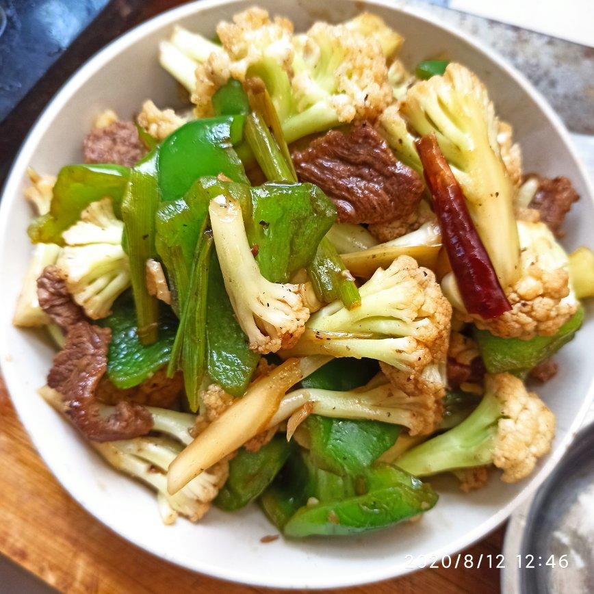 老丁的私房菜-干锅花菜