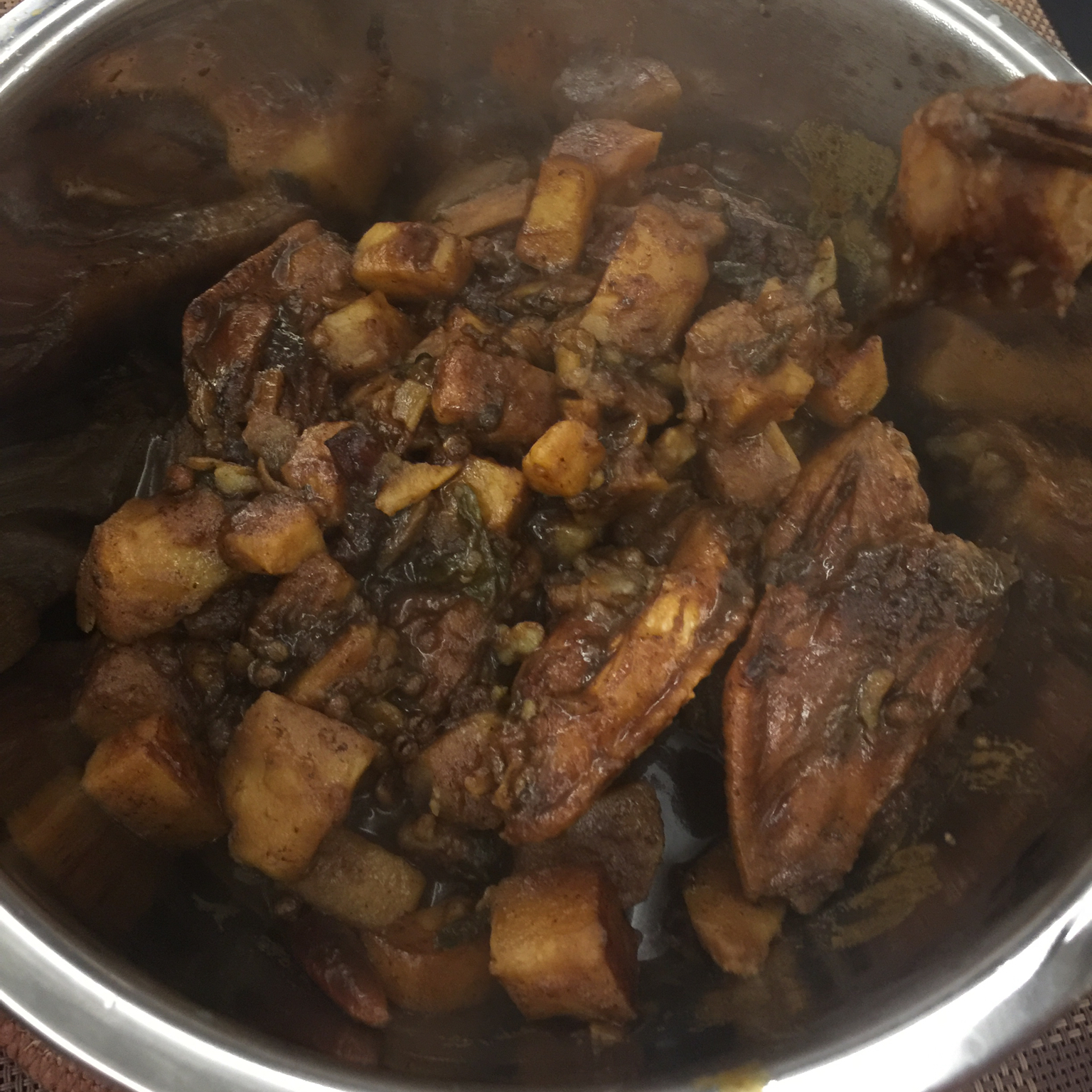 土豆炖鸡翅（快手零失败）