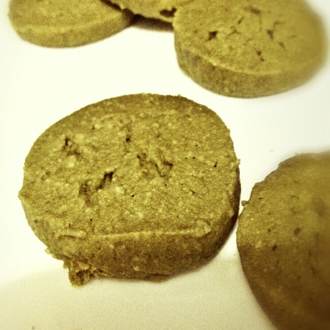 微苦抹茶沙布列酥饼