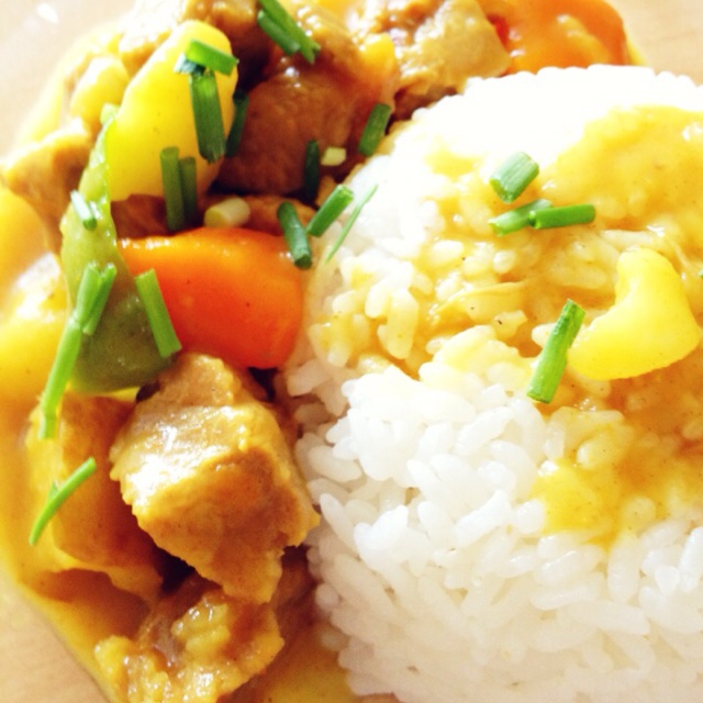 咖喱牛腩